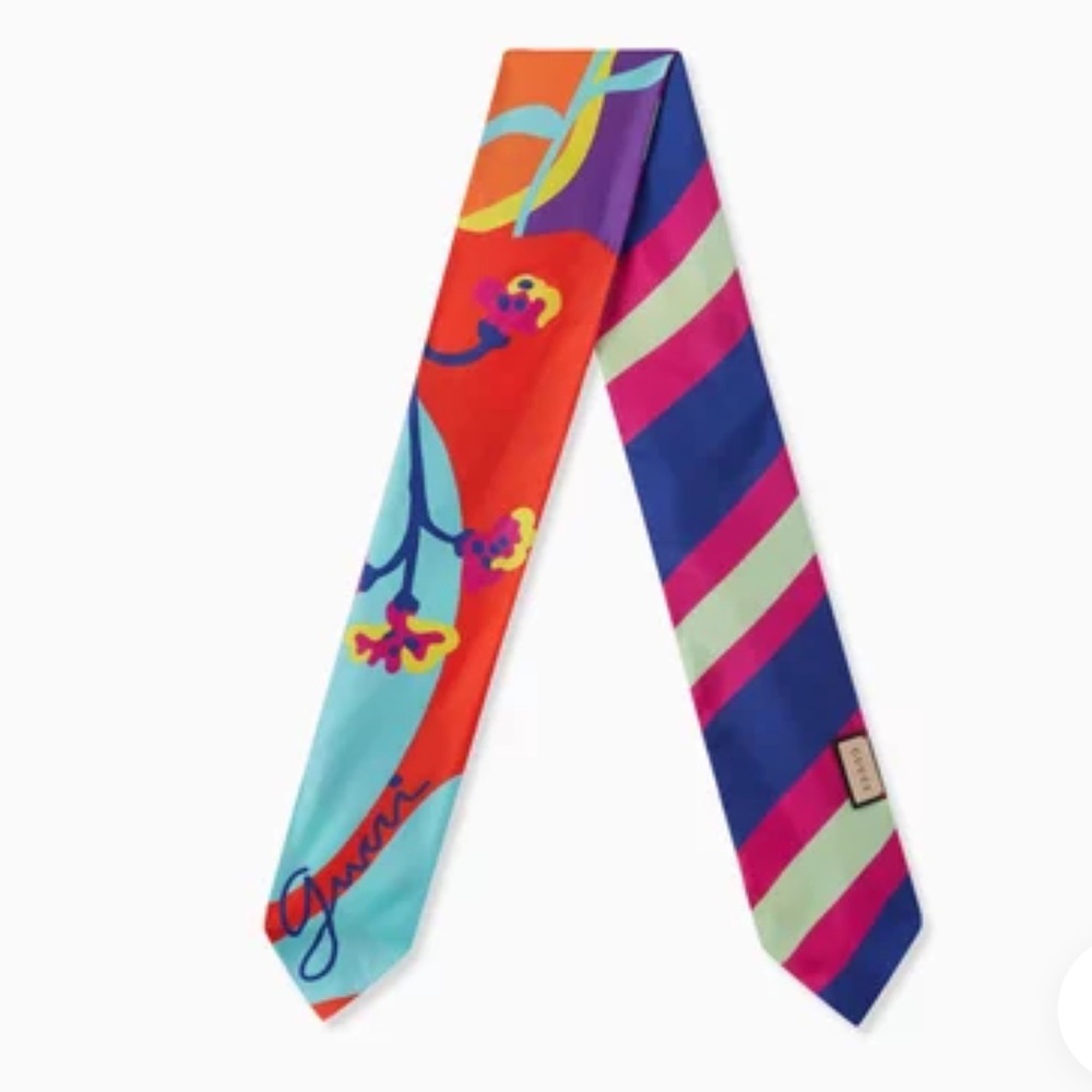 NWT Gucci Colorful Silk Scarf/Neckerchief with Floral and Stripe Design💝💖